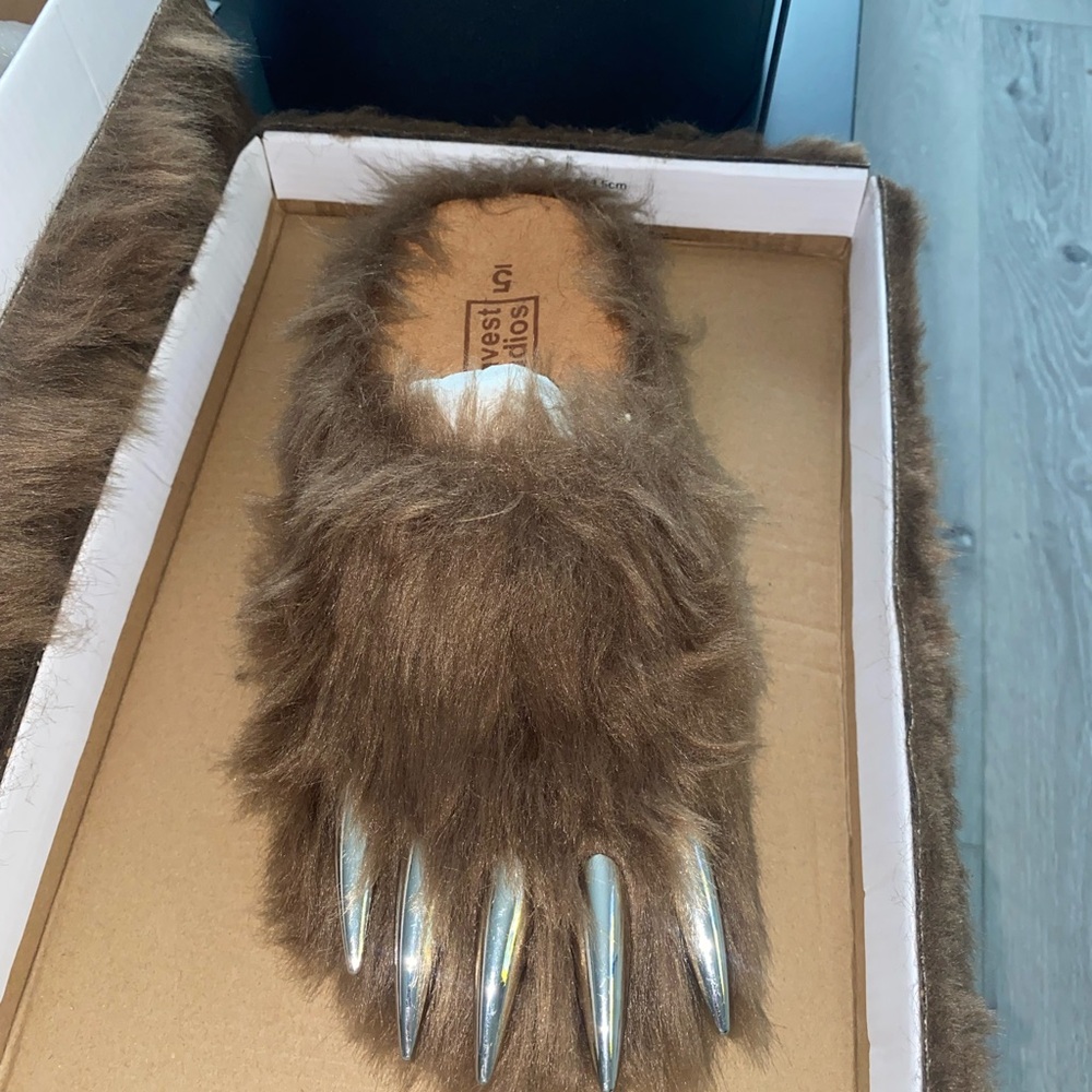 Furry Brown Slippers with Metallic Claws